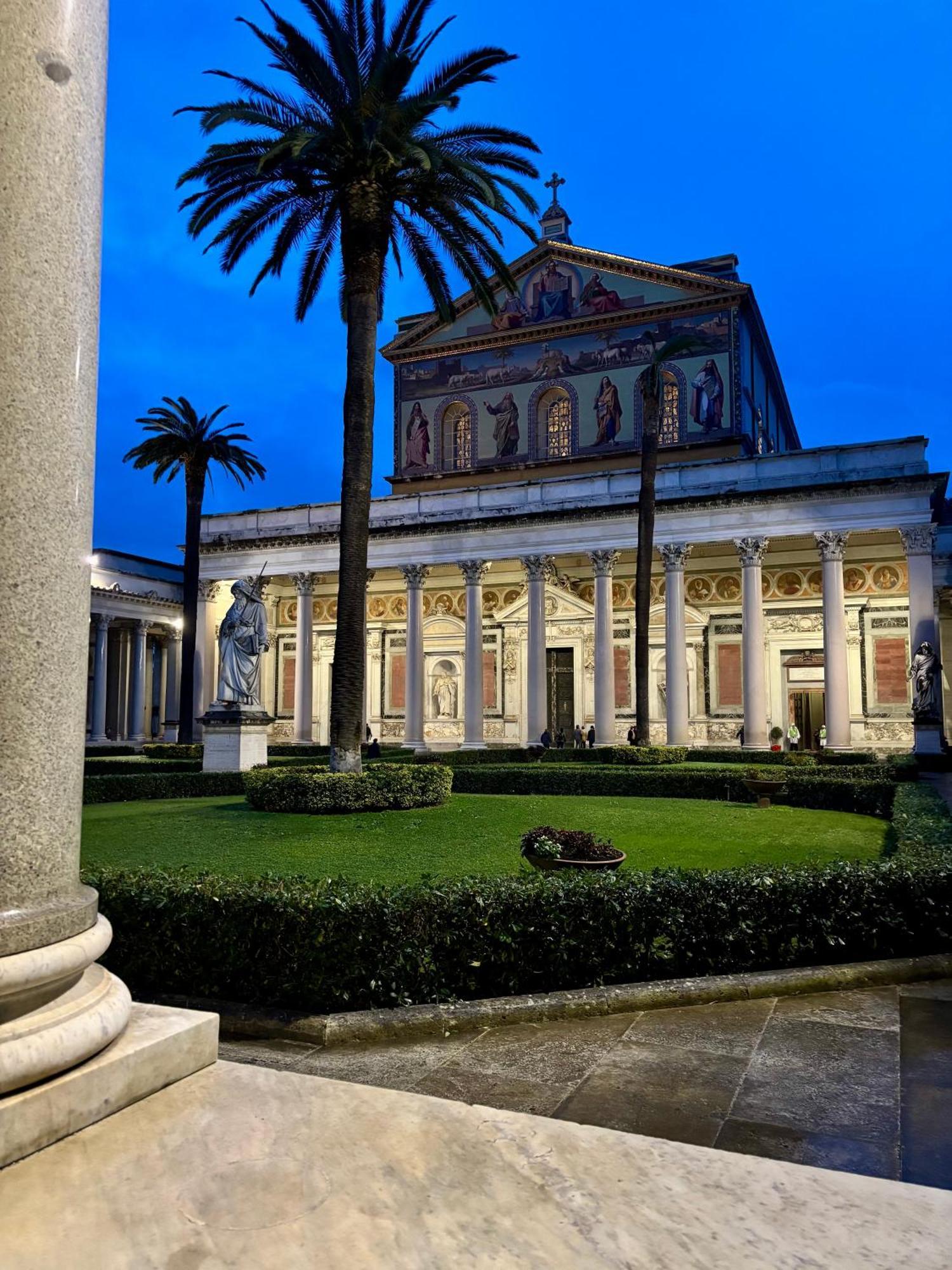 Gateway To Rome'S Treasures Apartment Bagian luar foto